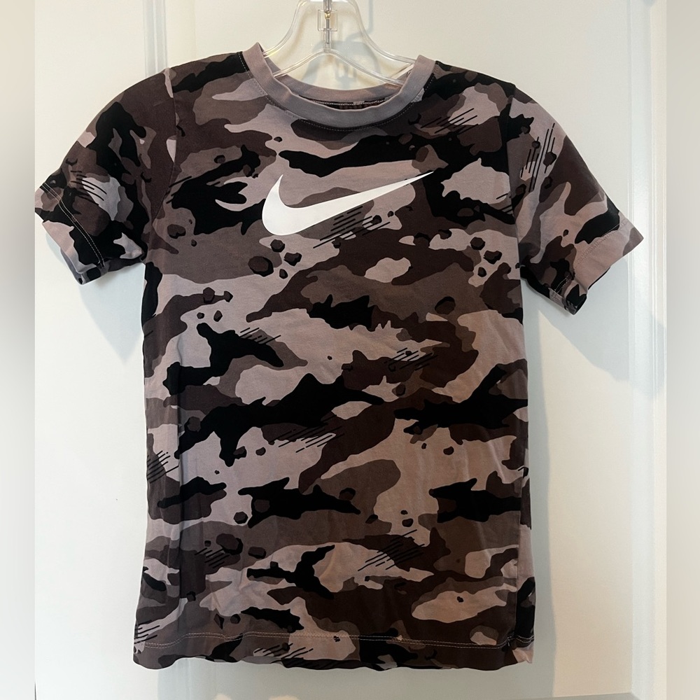 Nike Short Sleeve Tee - Brown/Black Camo, M